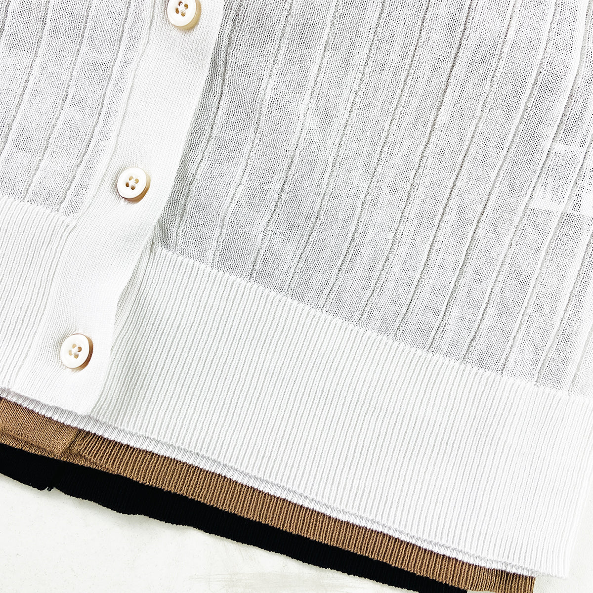 Womens Lightweight Ribbed Knit Button-Down V-Neck Cardigan