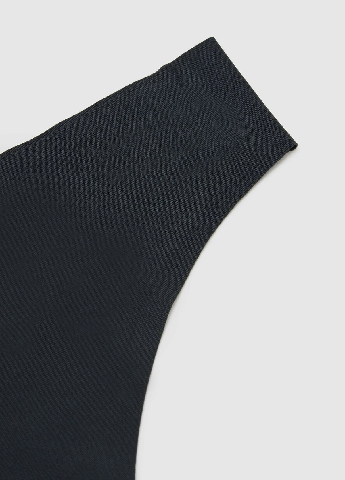 Womens Seamless Mid Rise Nylon Stretch Invisible Comfort Thong