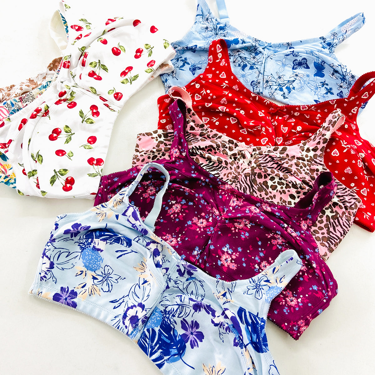 Womens Plus Size Printed Wireless Back Close Adjustable Straps Bra