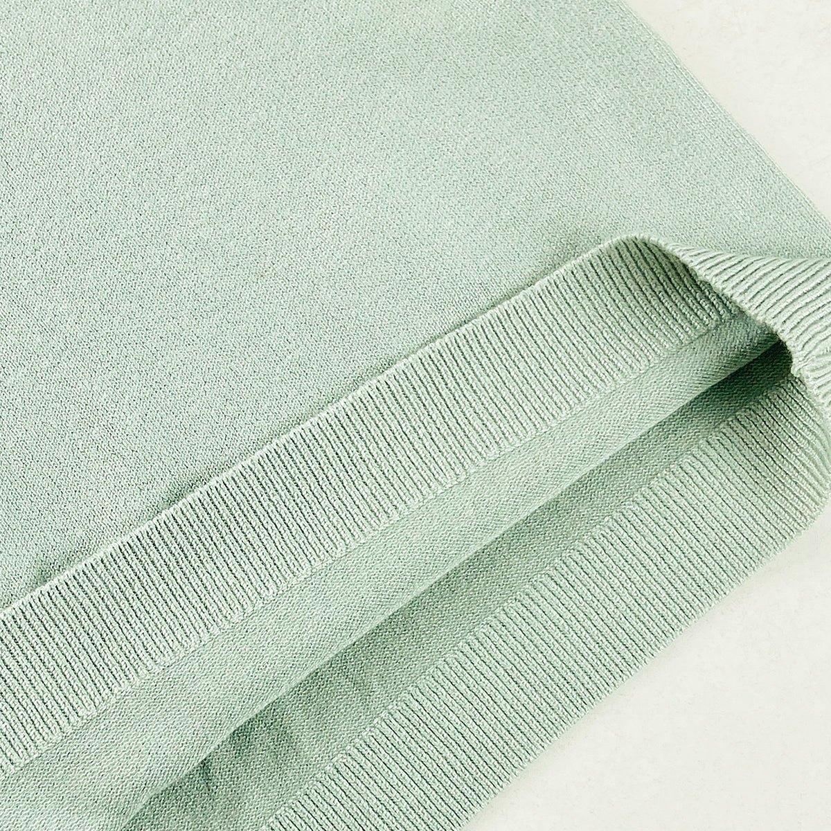 Womens Soft Knit Short Sleeve Minimalist Sweater