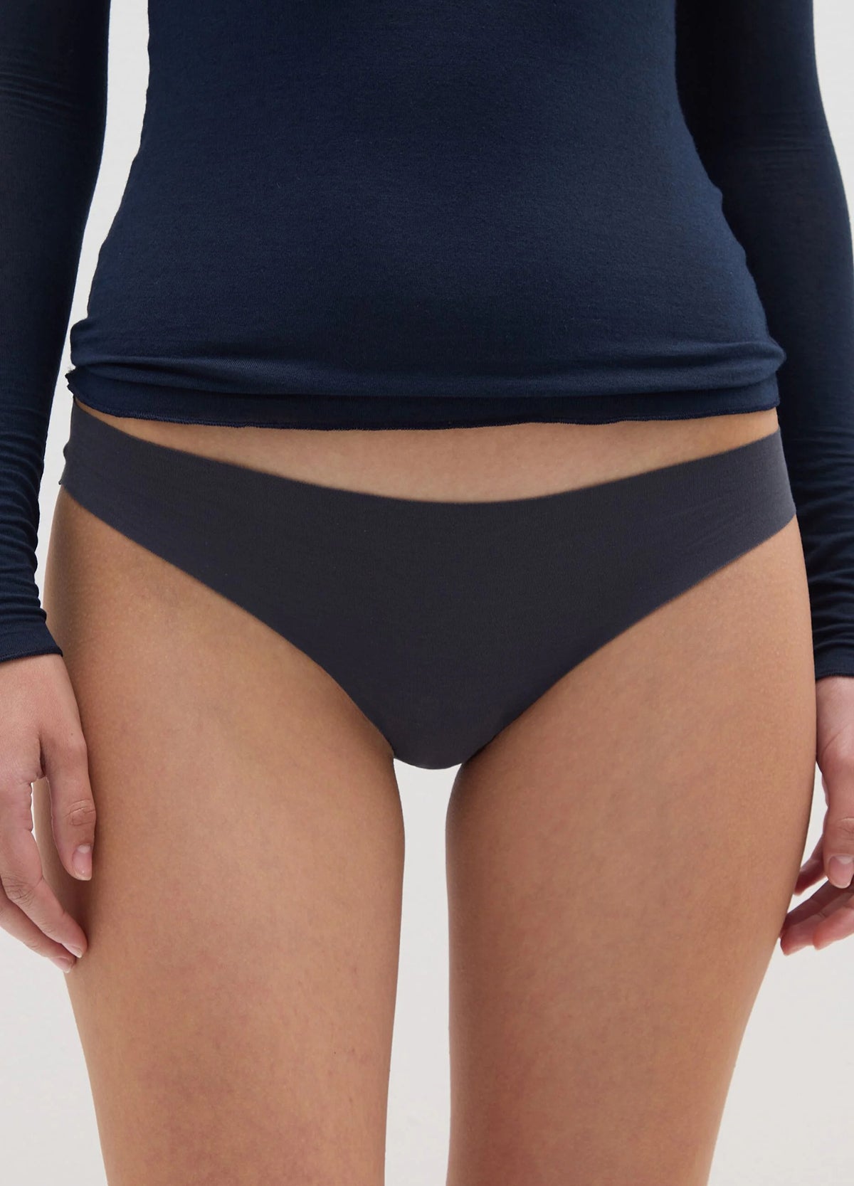 Womens Seamless Mid Rise Stretch Invisible Comfort Brief Panty