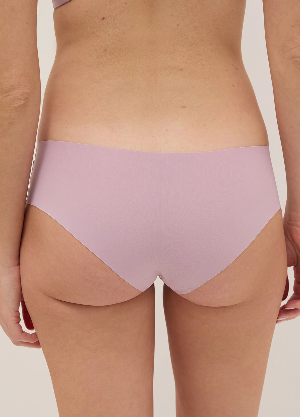 Womens Seamless Mid Rise Invisible Comfort Stretch Full Back Brief Panty