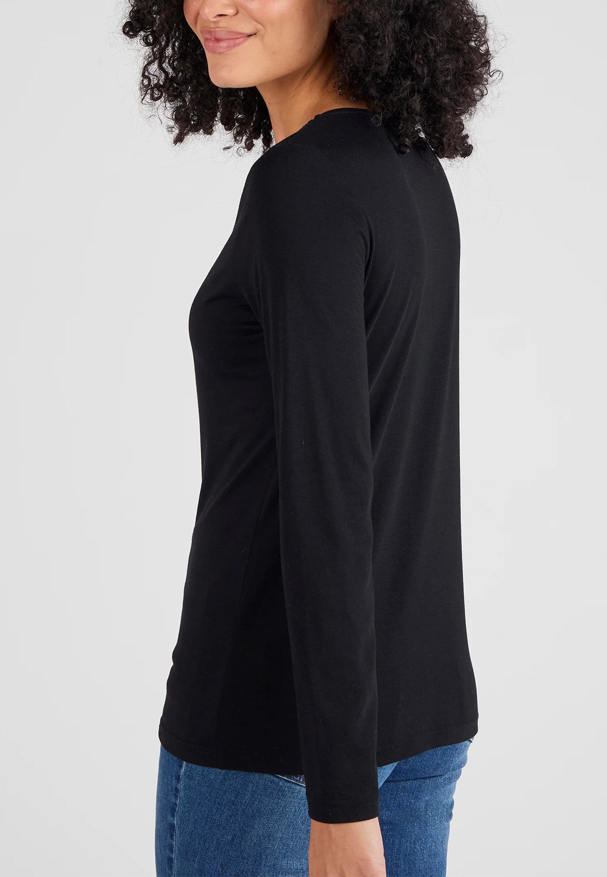 Women’s Thermal Long Sleeve Lace Trim V-Neck T-Shirt