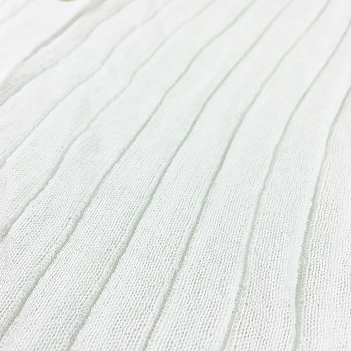 Womens Lightweight Ribbed Knit Button-Down V-Neck Cardigan