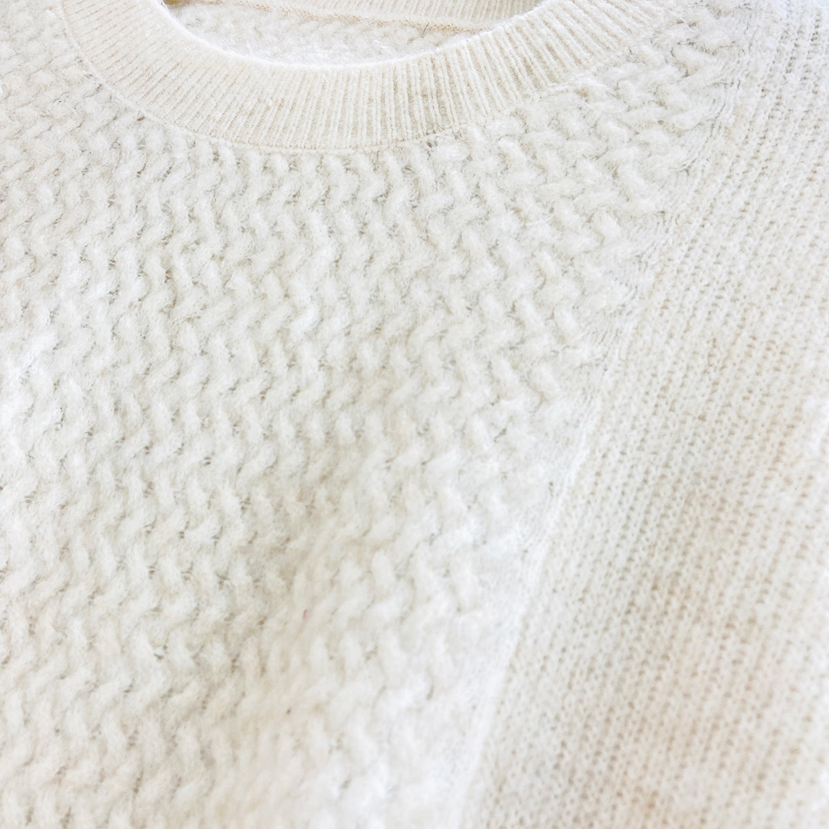 Womens Cozy Knit Poncho Soft Warm Fabric Cape