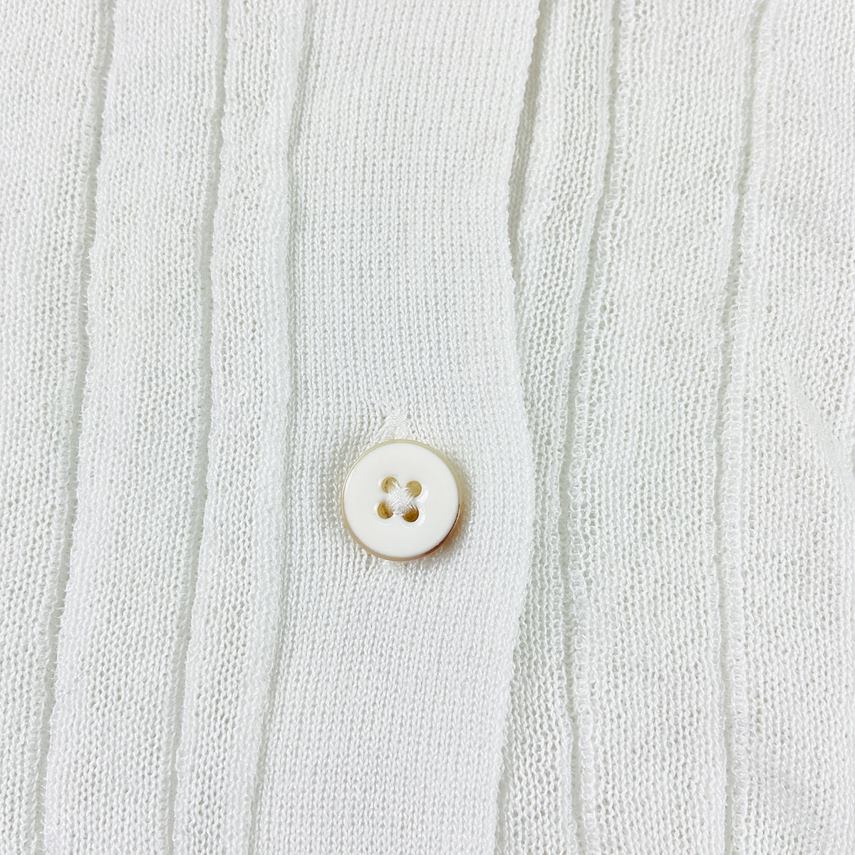 Womens Lightweight Ribbed Knit Button-Down V-Neck Cardigan