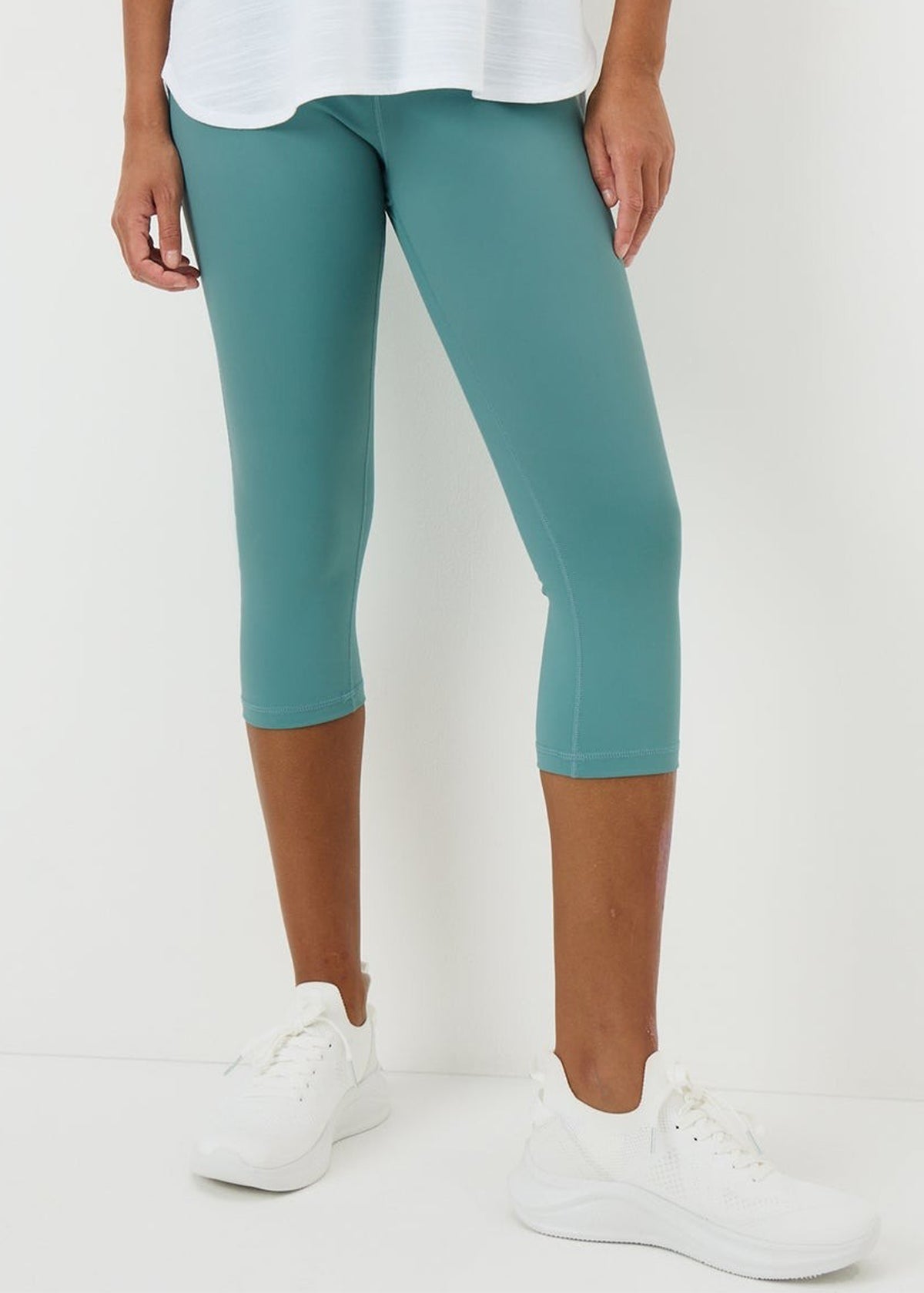Women's High Waist Stretch Activewear Capri Leggings