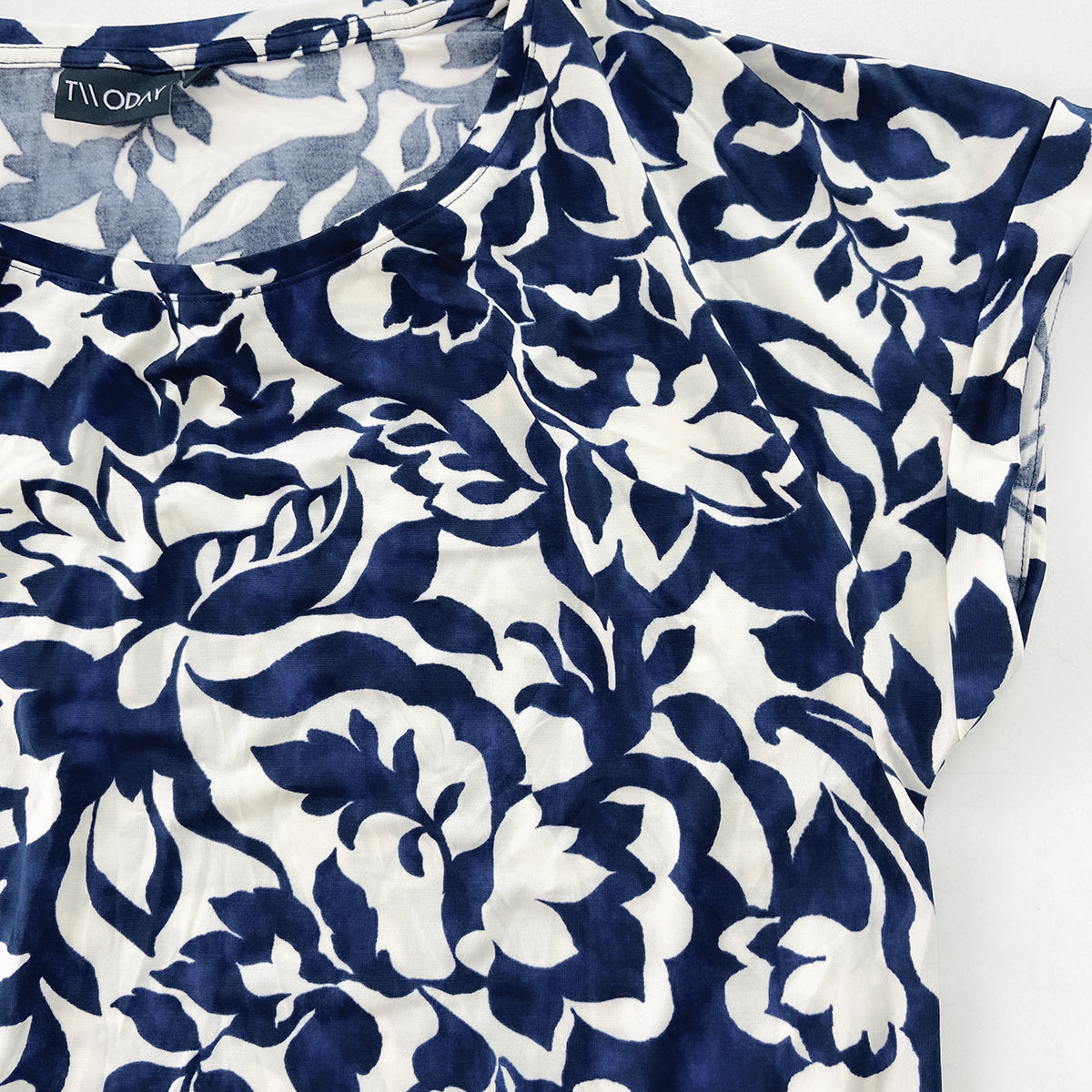 Womens Printed Short Sleeve Round Neck T-Shirt