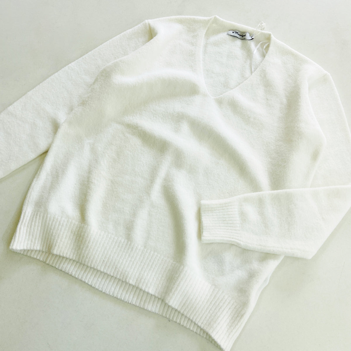 Womens V-Neck Long Sleeve Off-White Sweater