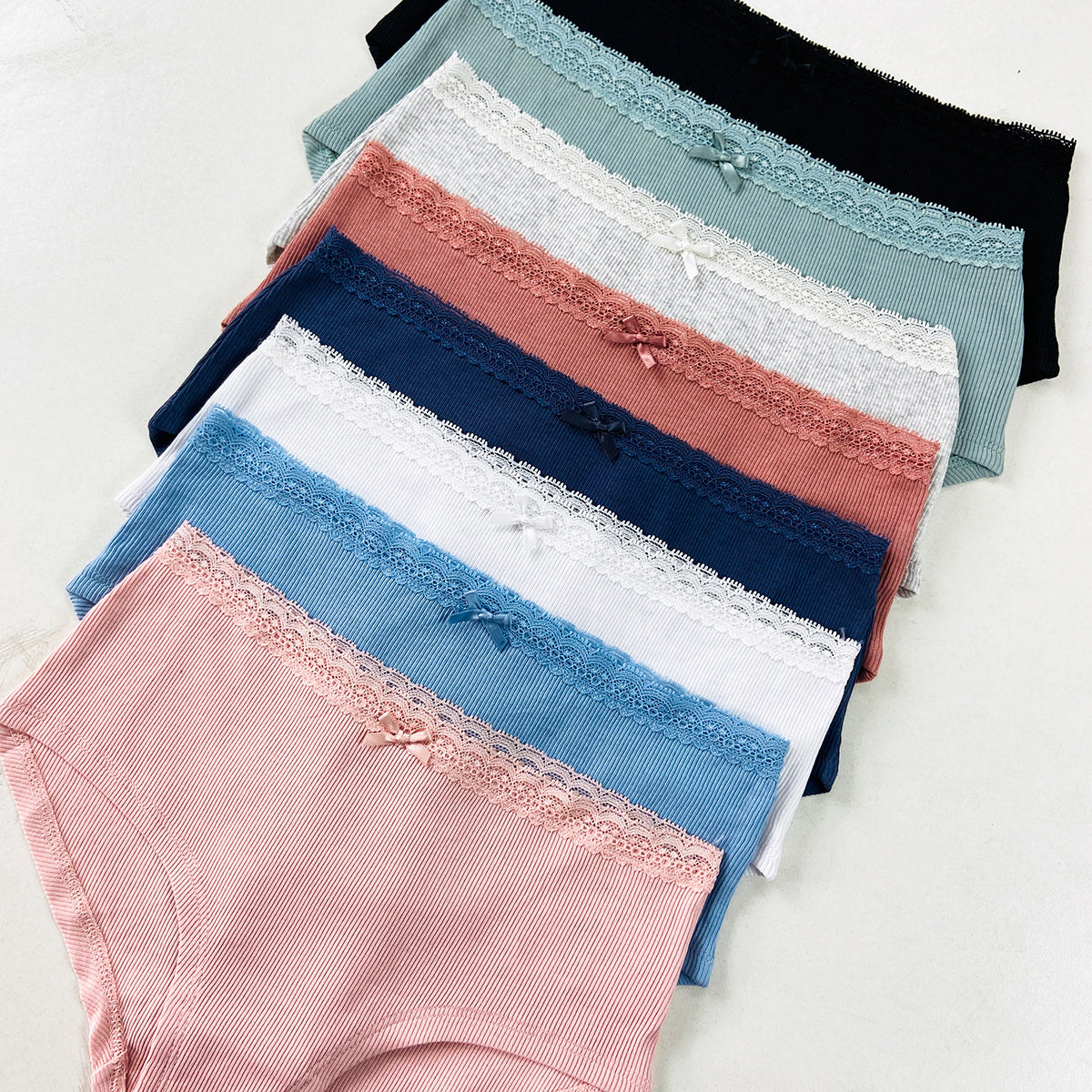 Pack of 4 Womens Ribbed Cotton Lace Waist Hipster Panty