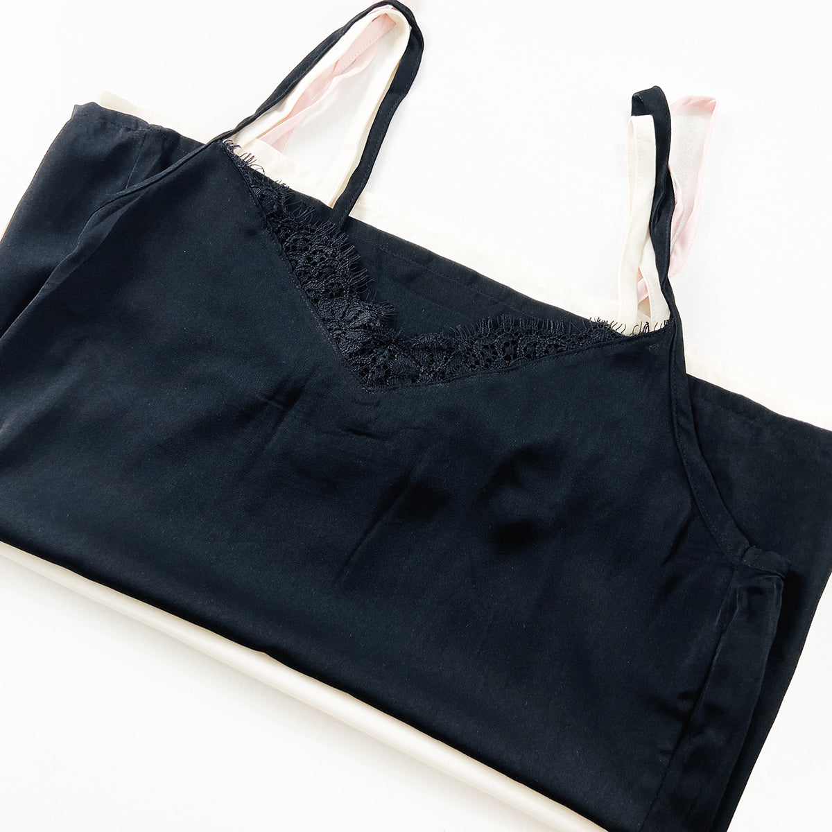 Womens Lace Trim Adjustable Straps V-Neck Camisole Tank Top