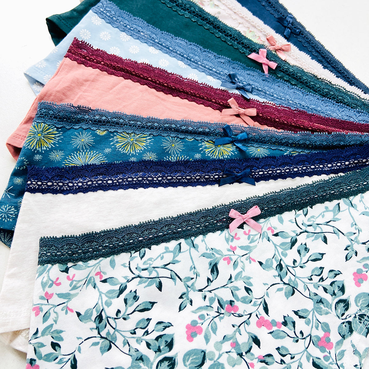 Pack of 5 Womens Cotton Hipster Printed & Solid Lace Panty