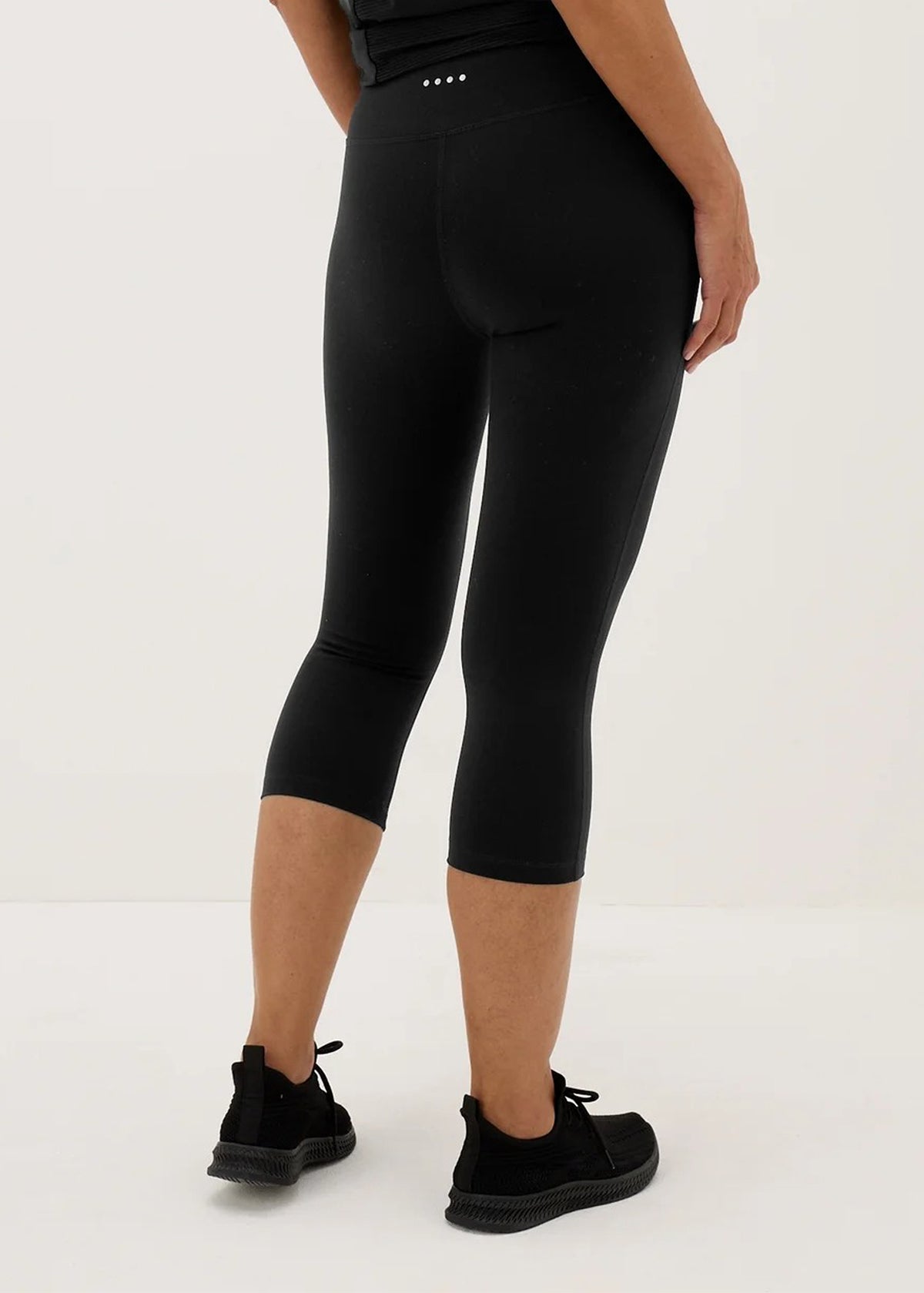 Women's High Waist Stretch Activewear Capri Leggings