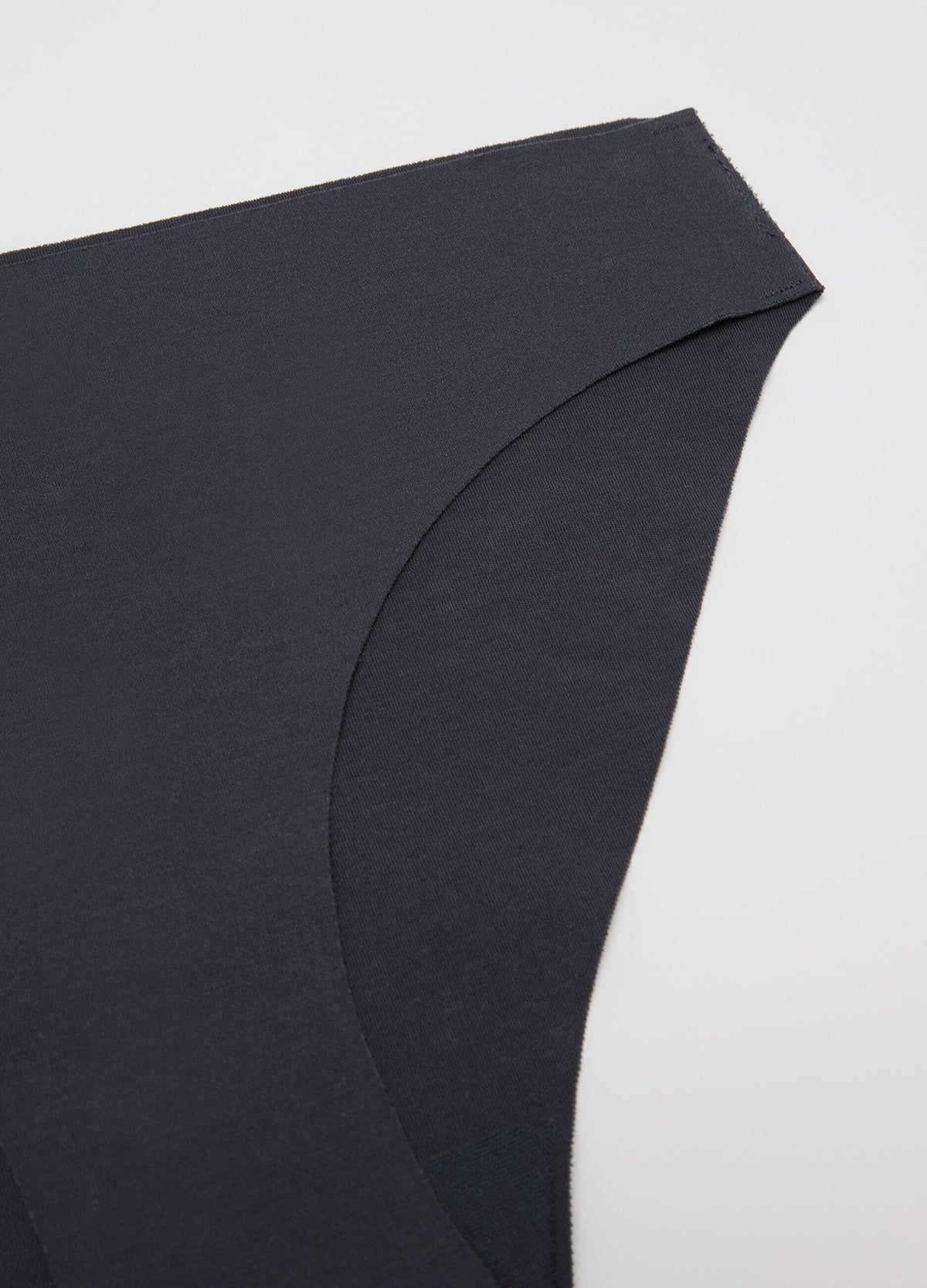 Womens Seamless Mid Rise Stretch Invisible Comfort Brief Panty