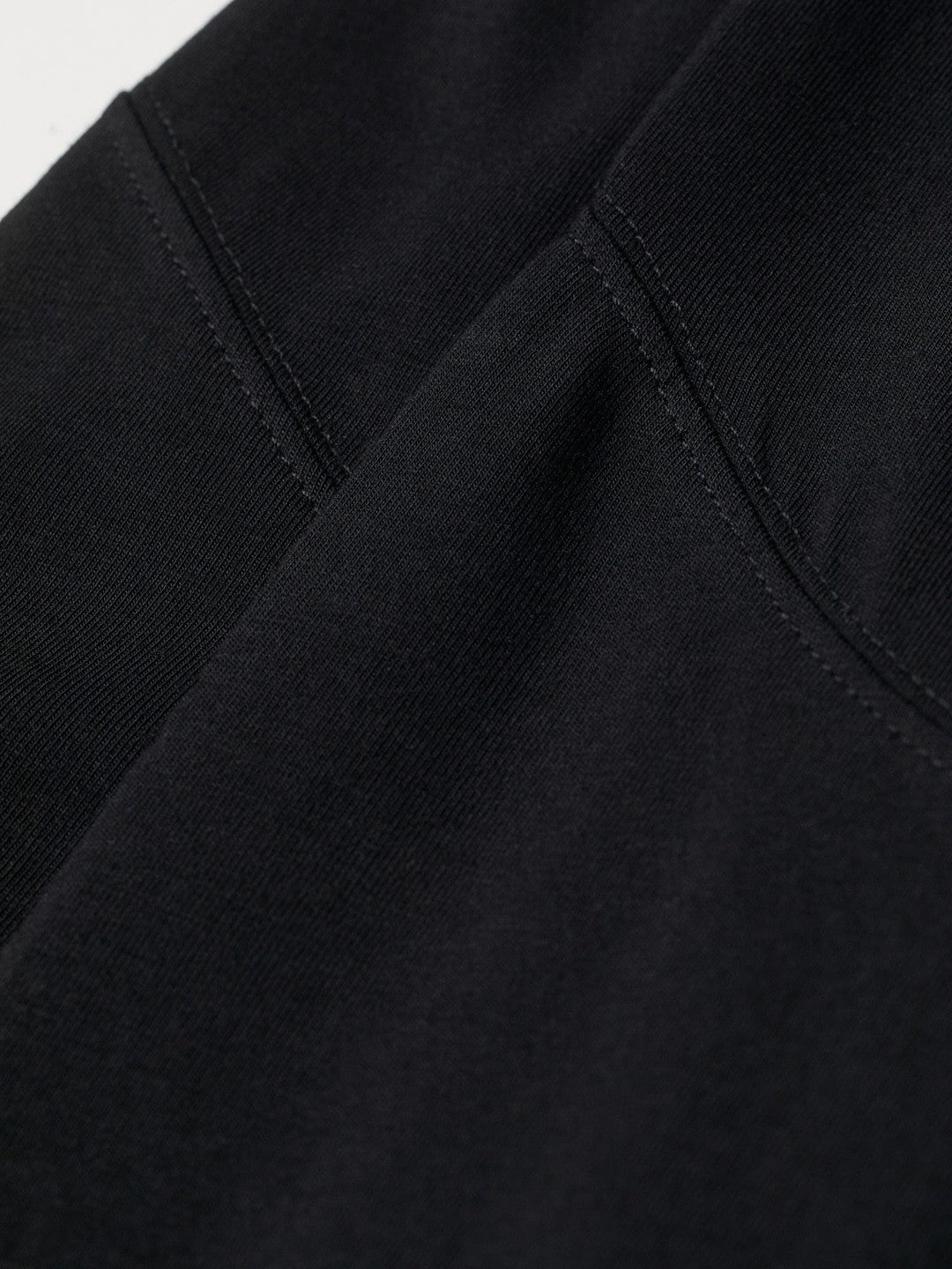 Women Black Maternity Capri Length Leggings
