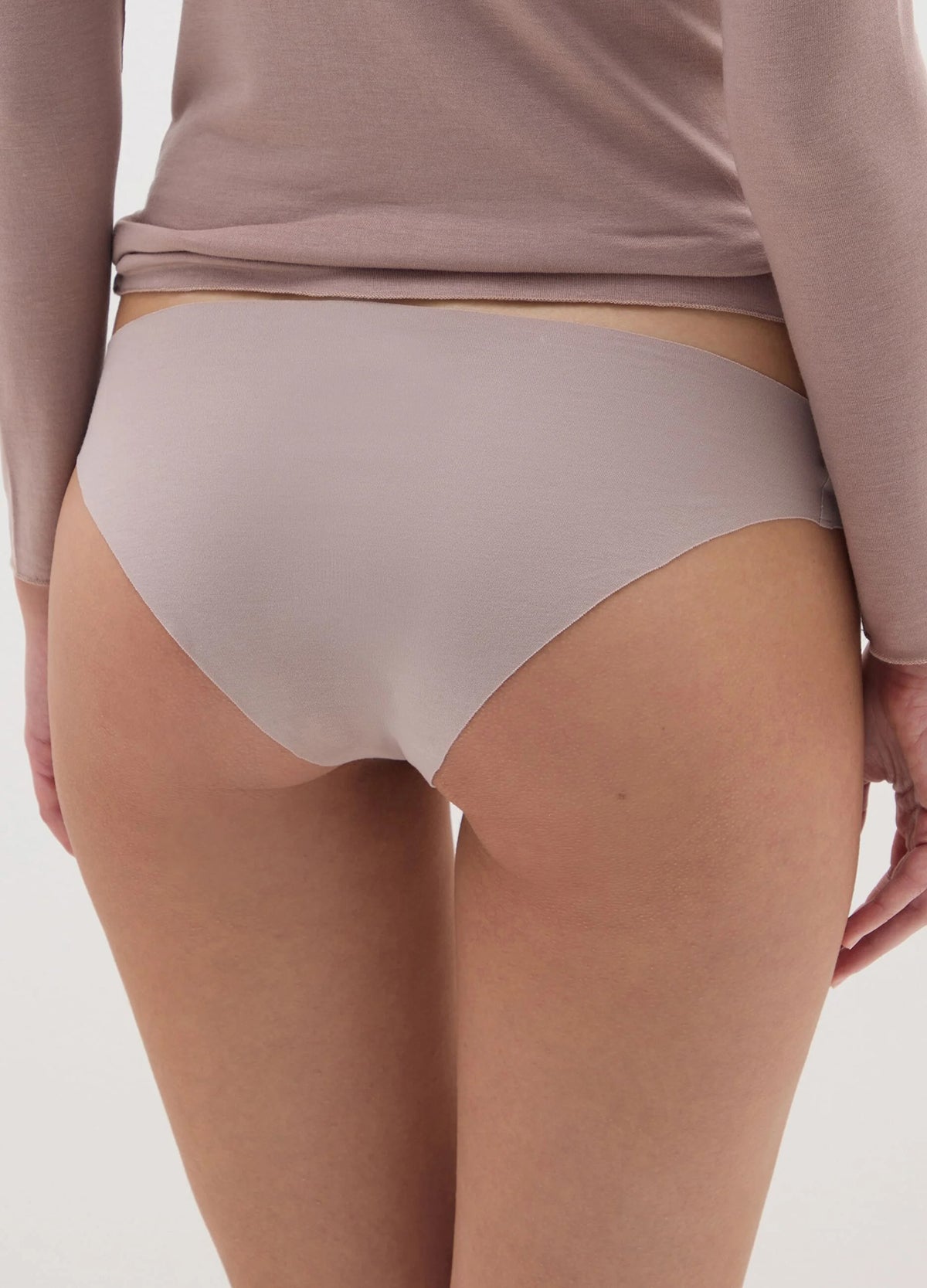 Womens Seamless Mid Rise Stretch Invisible Comfort Brief Panty