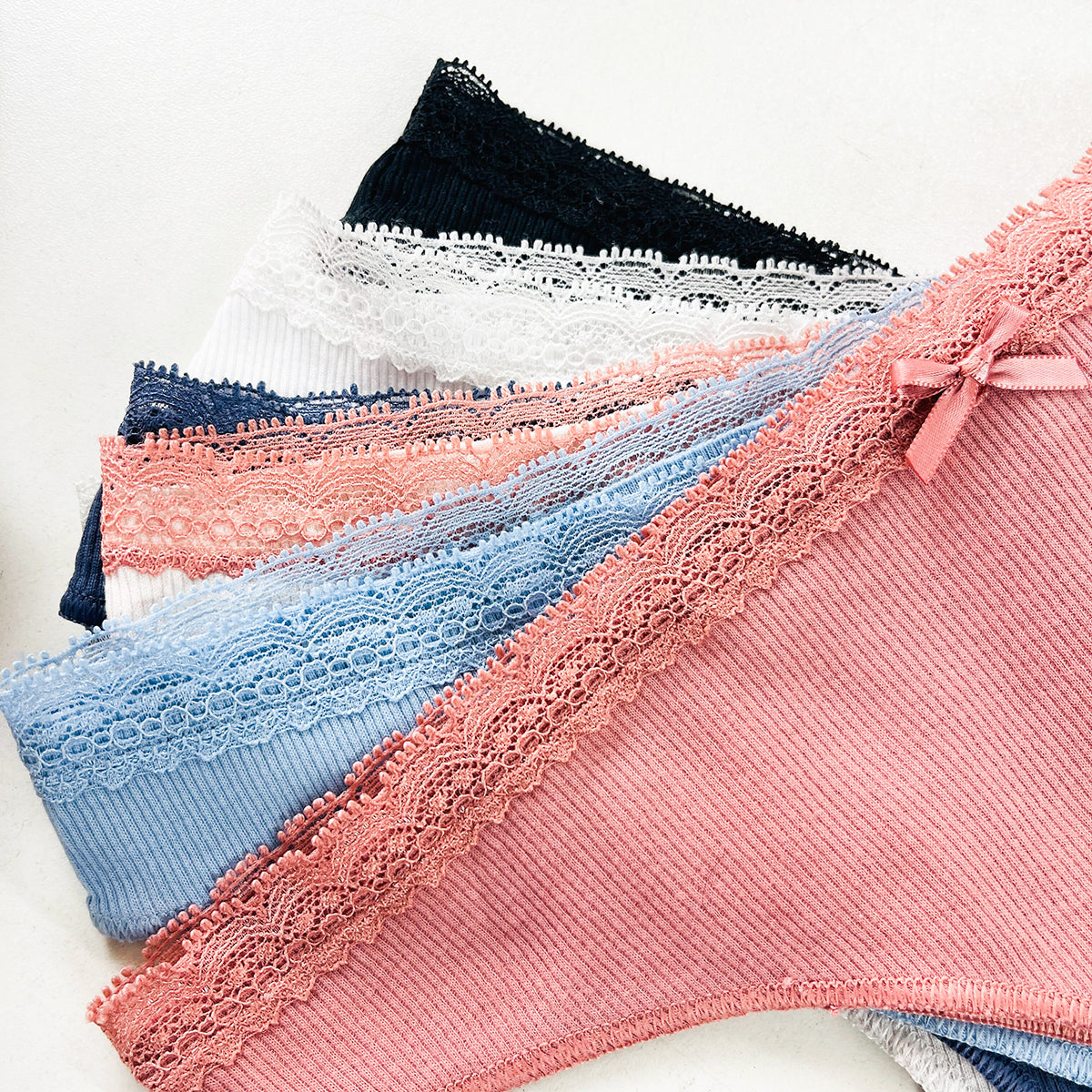 Pack of 5 Womens Ribbed Cotton Lace Thong Panty