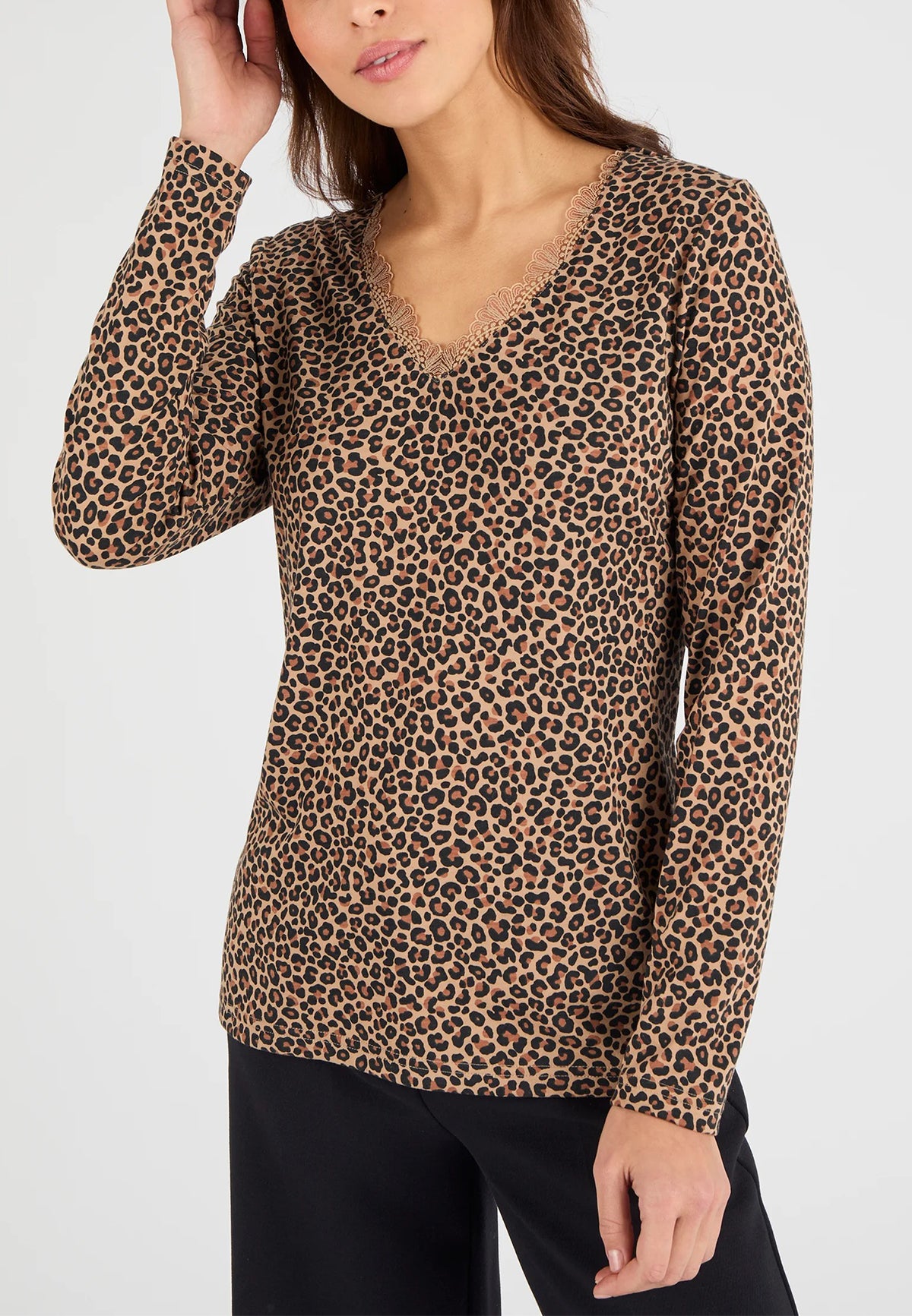 Women’s Thermal Long Sleeve Lace Trim V-Neck T-Shirt