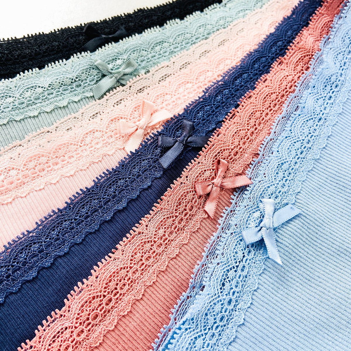 Pack of 4 Womens Ribbed Cotton Lace Waist Hipster Panty