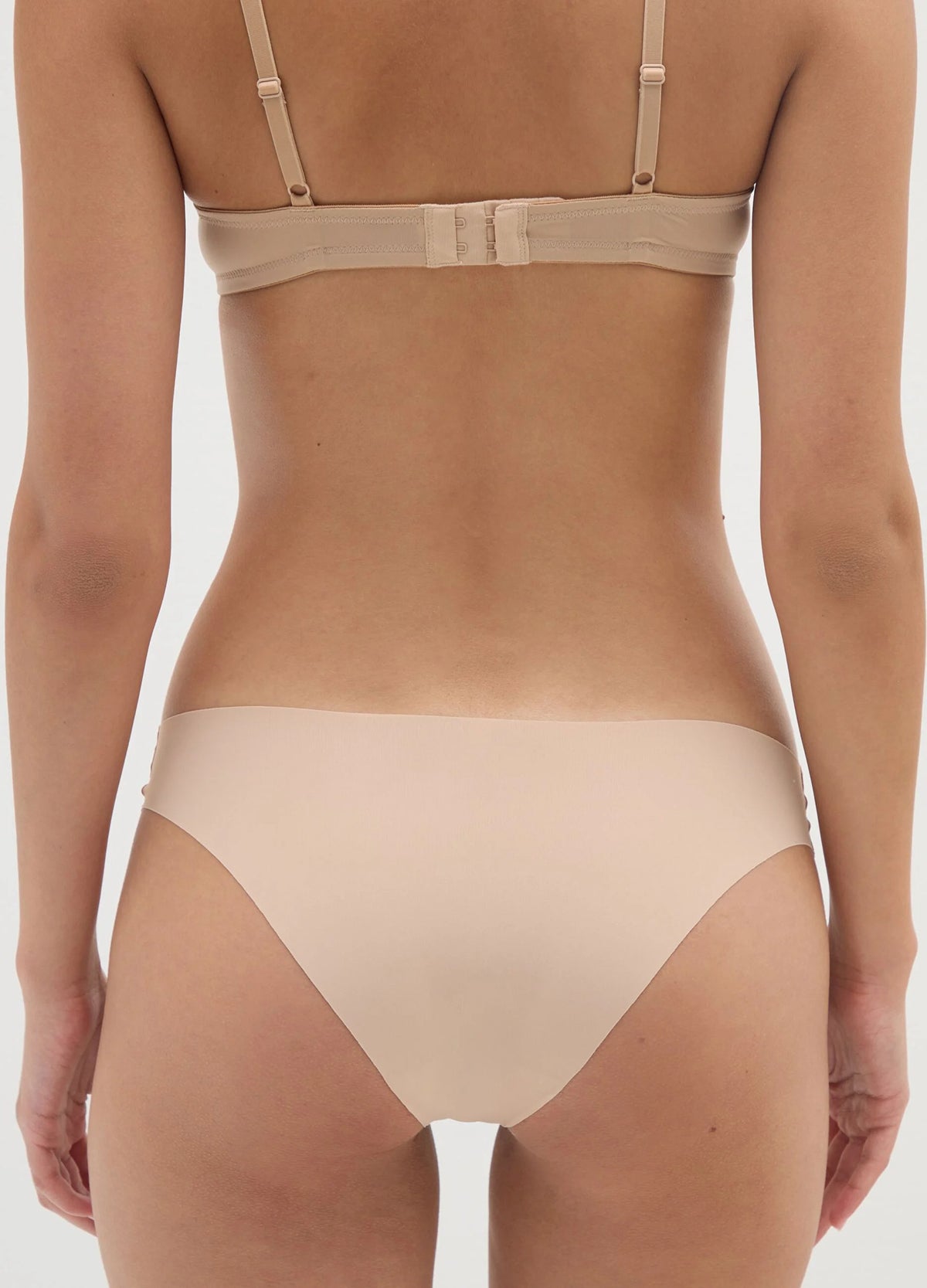 Womens Seamless Mid Rise Stretch Invisible Comfort Brief Panty