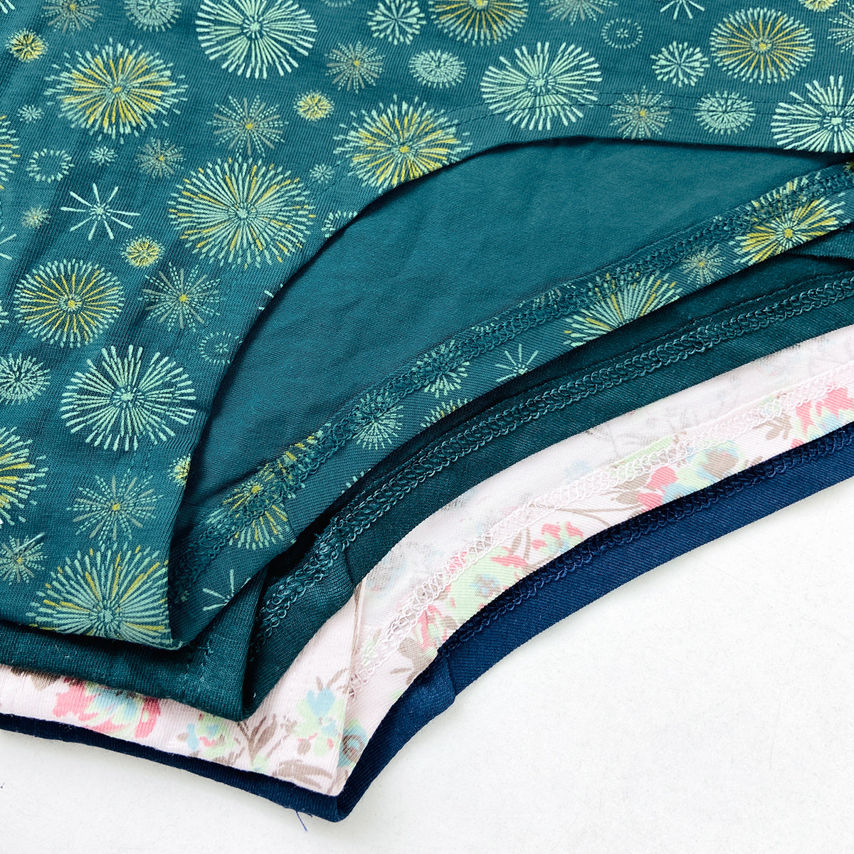 Pack of 5 Womens Cotton Hipster Printed & Solid Lace Panty