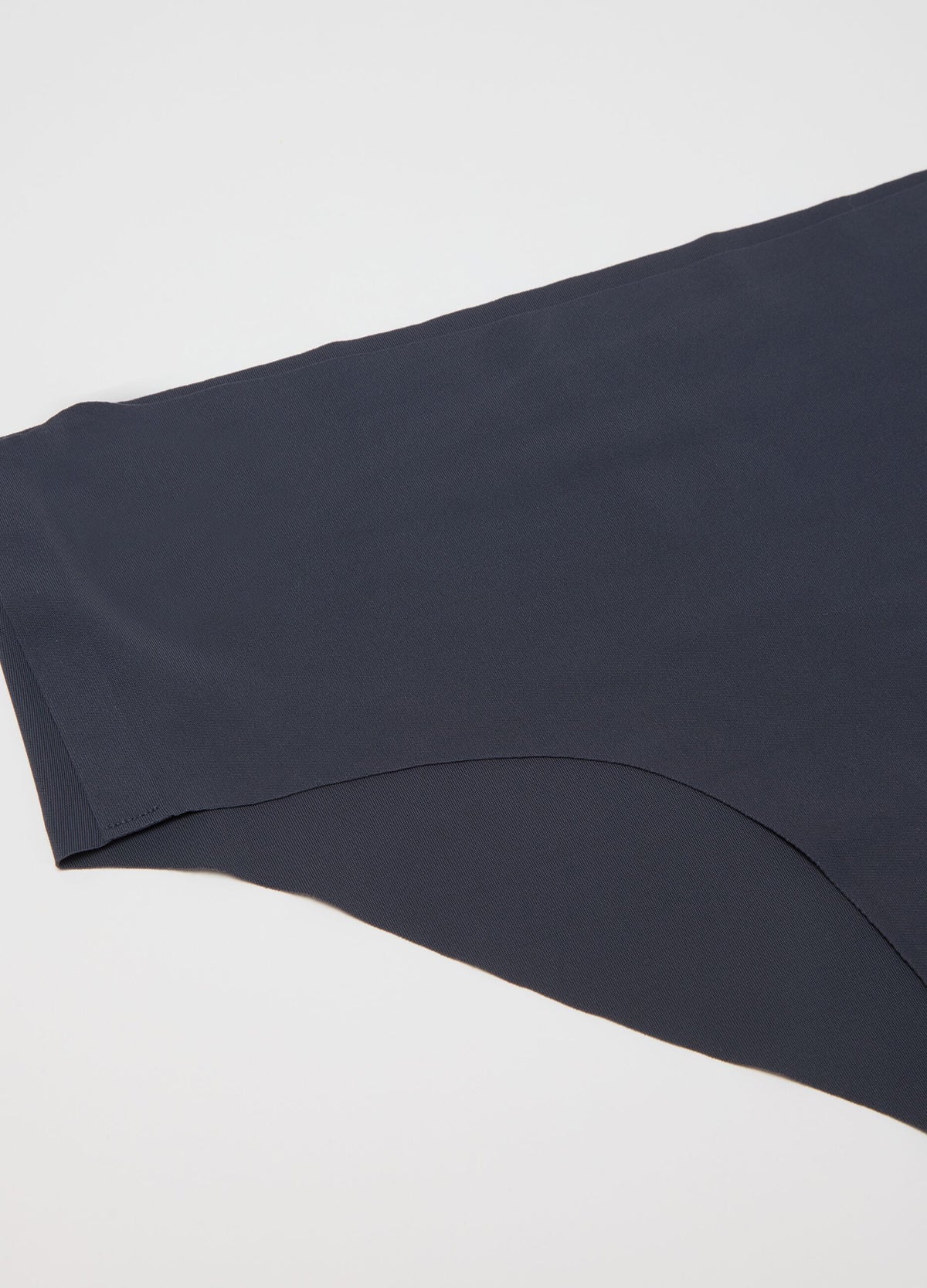 Womens Seamless Mid Rise Invisible Comfort Stretch Full Back Brief Panty