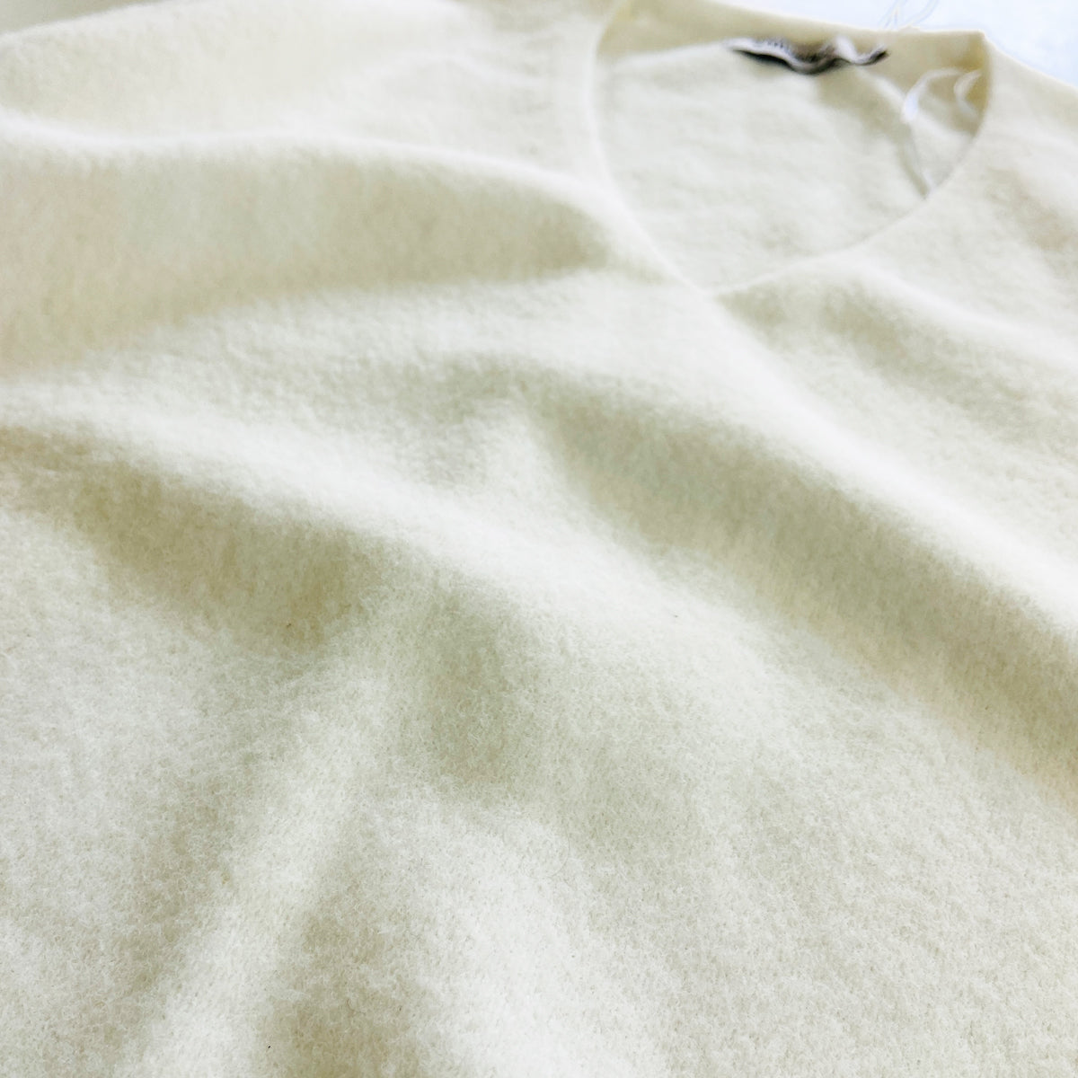 Womens V-Neck Long Sleeve Off-White Sweater