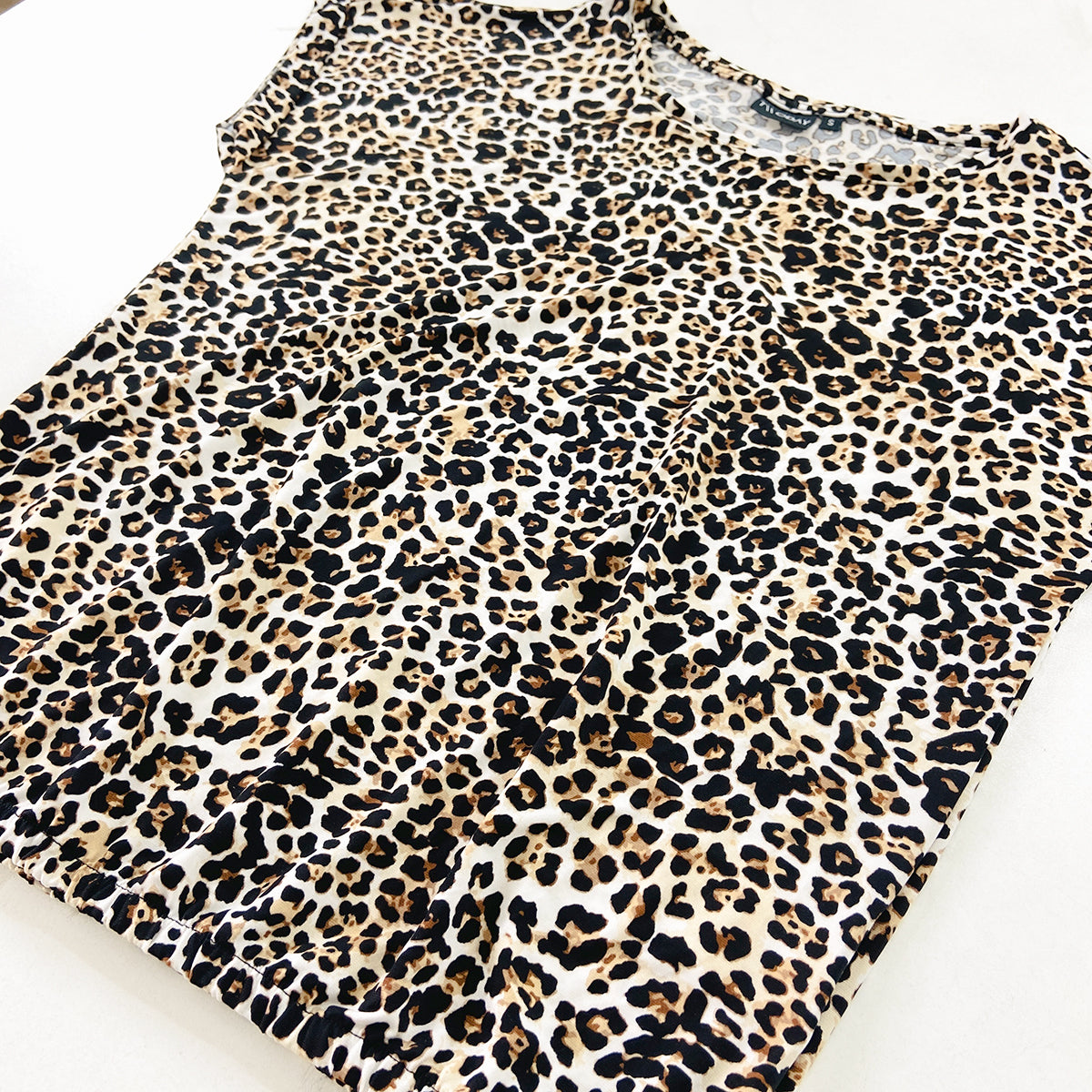 Womens Printed Short Sleeve Round Neck T-Shirt