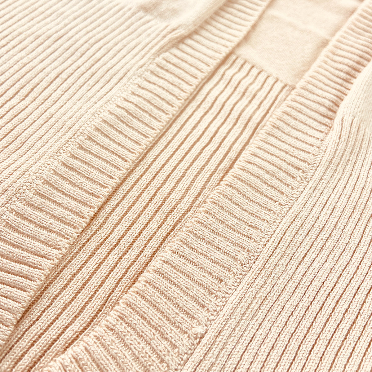 Womens Classic Open-Front Ribbed Hem Knit Cardigan