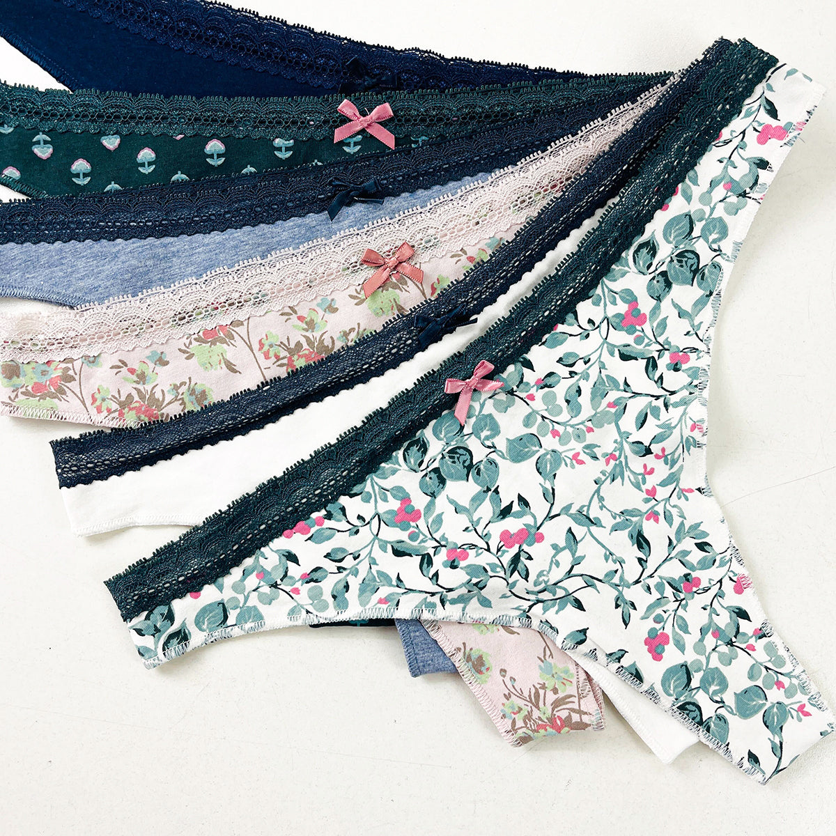 Pack of 5 Womens Soft Cotton Floral & Solid Lace Trim Thong Panty