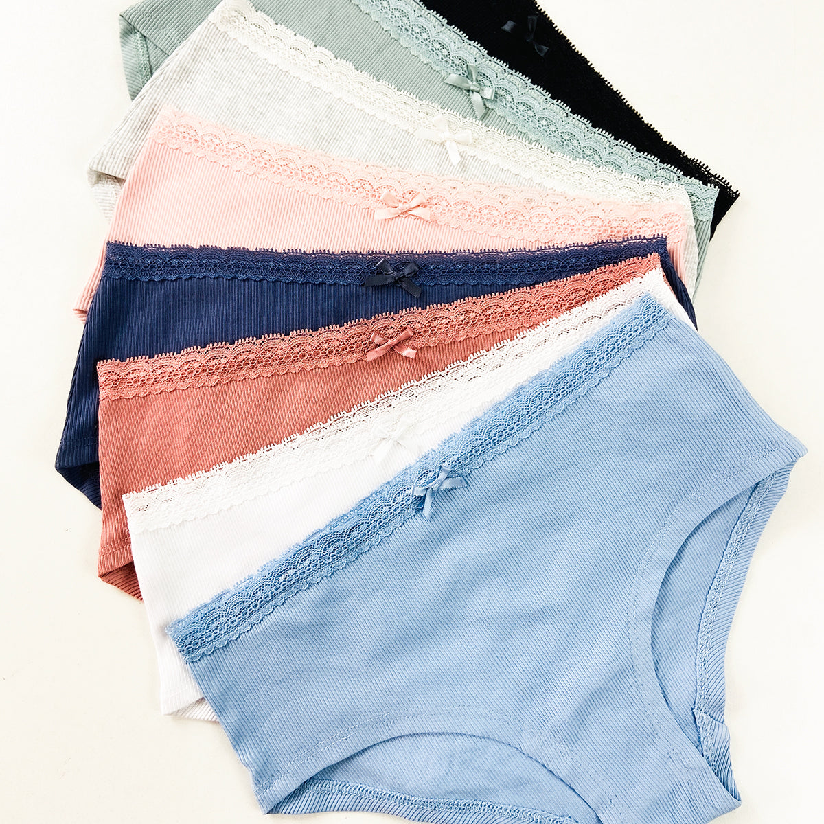 Pack of 4 Womens Ribbed Cotton Lace Waist Hipster Panty