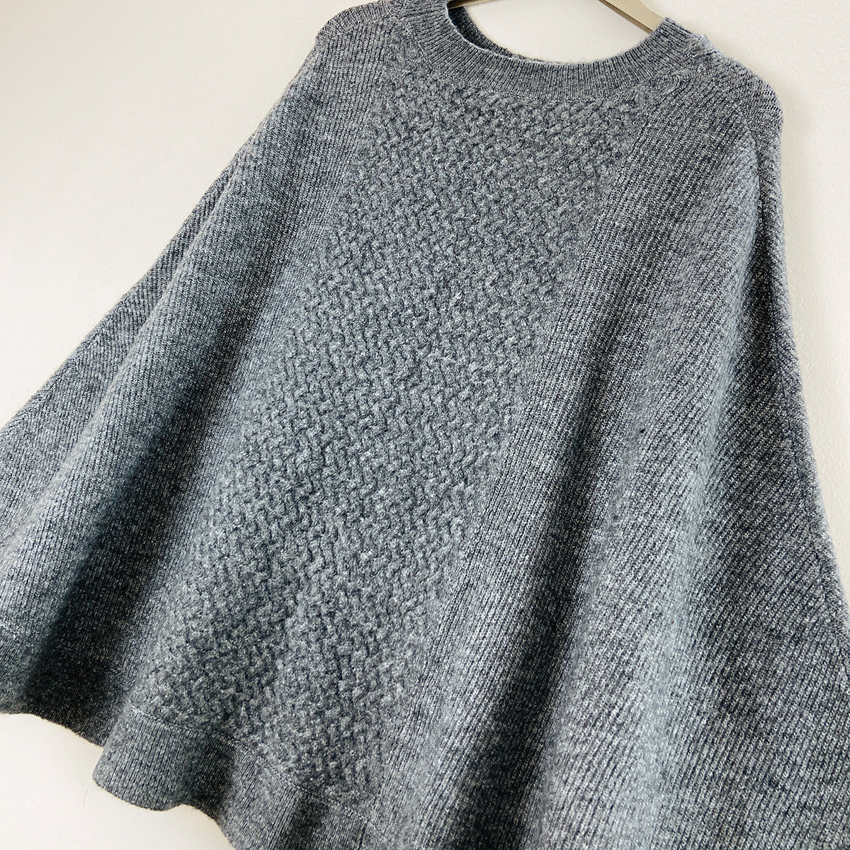 Womens Cozy Knit Poncho Soft Warm Fabric Cape